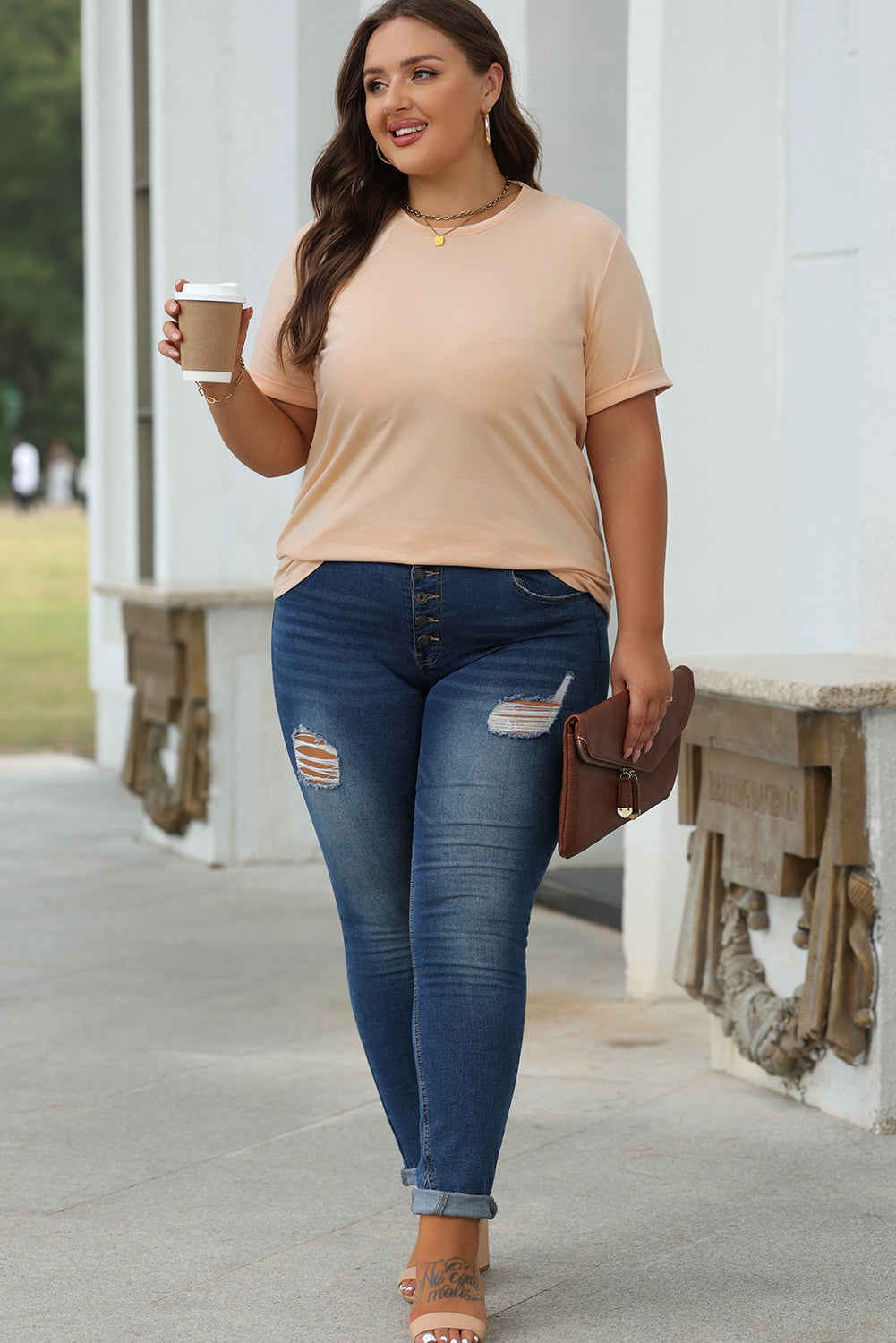 White Casual Plain Crew Neck Tee