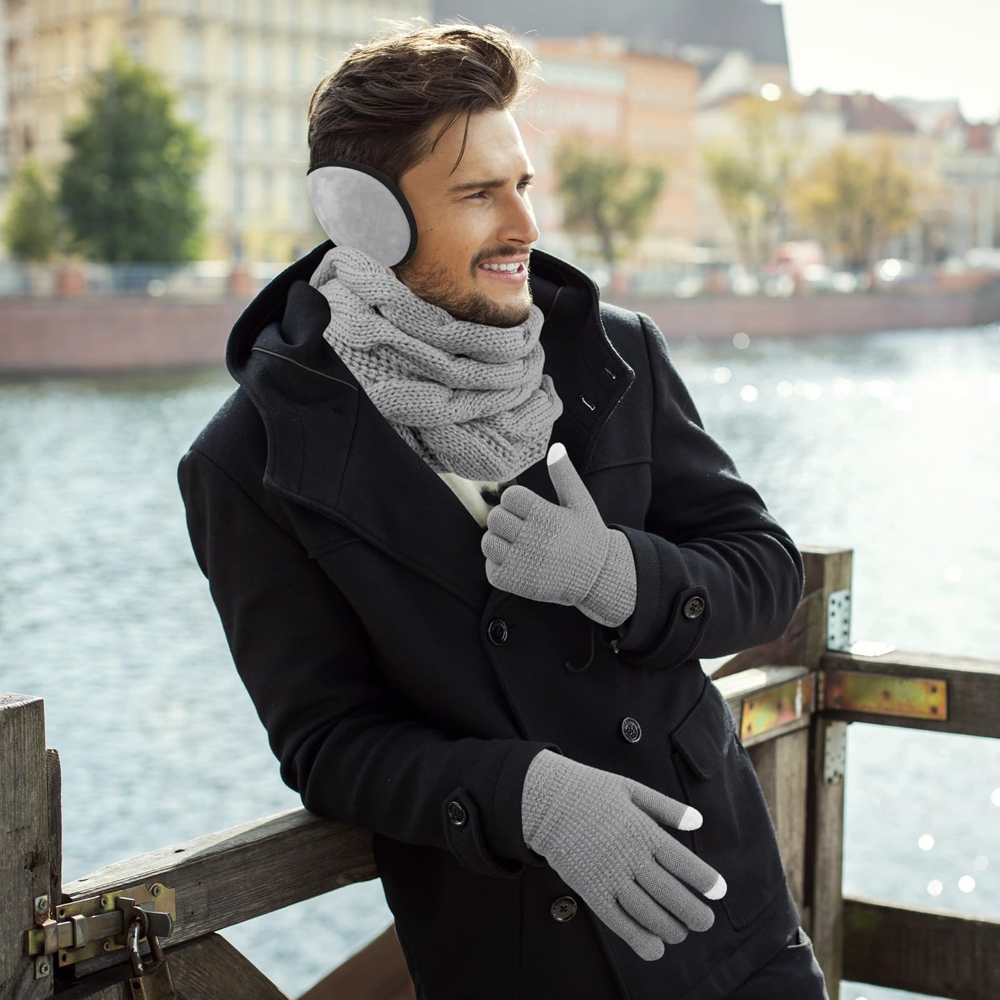 4-In-1 Winter Warm Sets Knitted Scarf